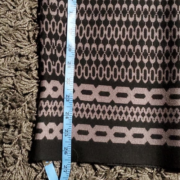 NWT Pencil skirt - Picture 5 of 5